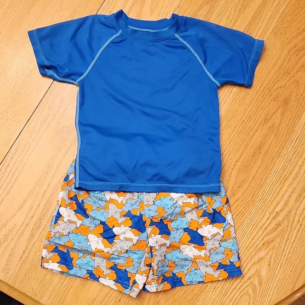 Kanu/Wippette Toddler Rashgaurd & Swim Trunk Set Size 4T